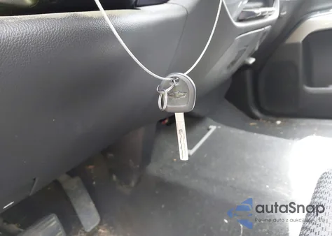 2019 Chevrolet Silverado 1500 Ld Lt z USA, uszkodzony, nr VIN 2GCVKPEC7K1120350